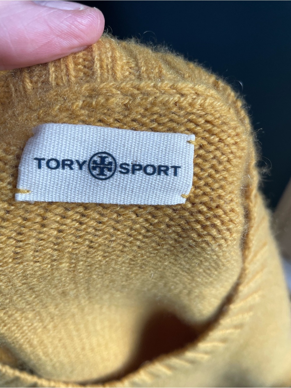 Tory Sport 100% Cashmere Crew Neck Sweater Mustard Yellow Logo Size XS - Picture 10 of 14